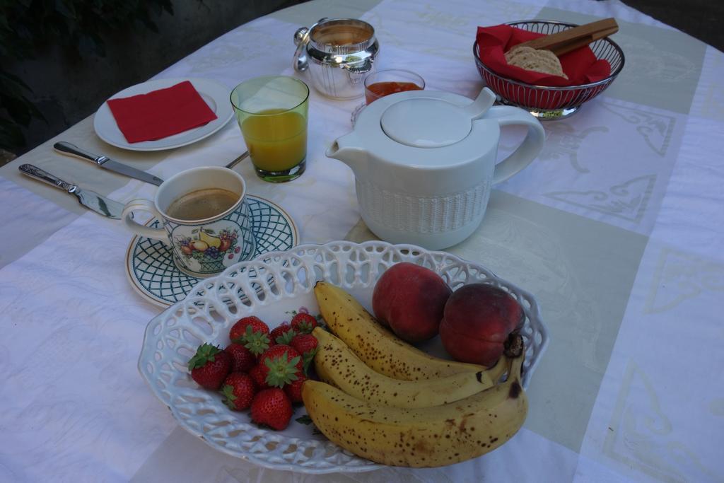 Le Fassardy Acomodação com café da manhã Châteauroux Exterior foto